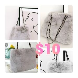 Pretty Plush Pho Phur  shoulder bag with crossbody chain